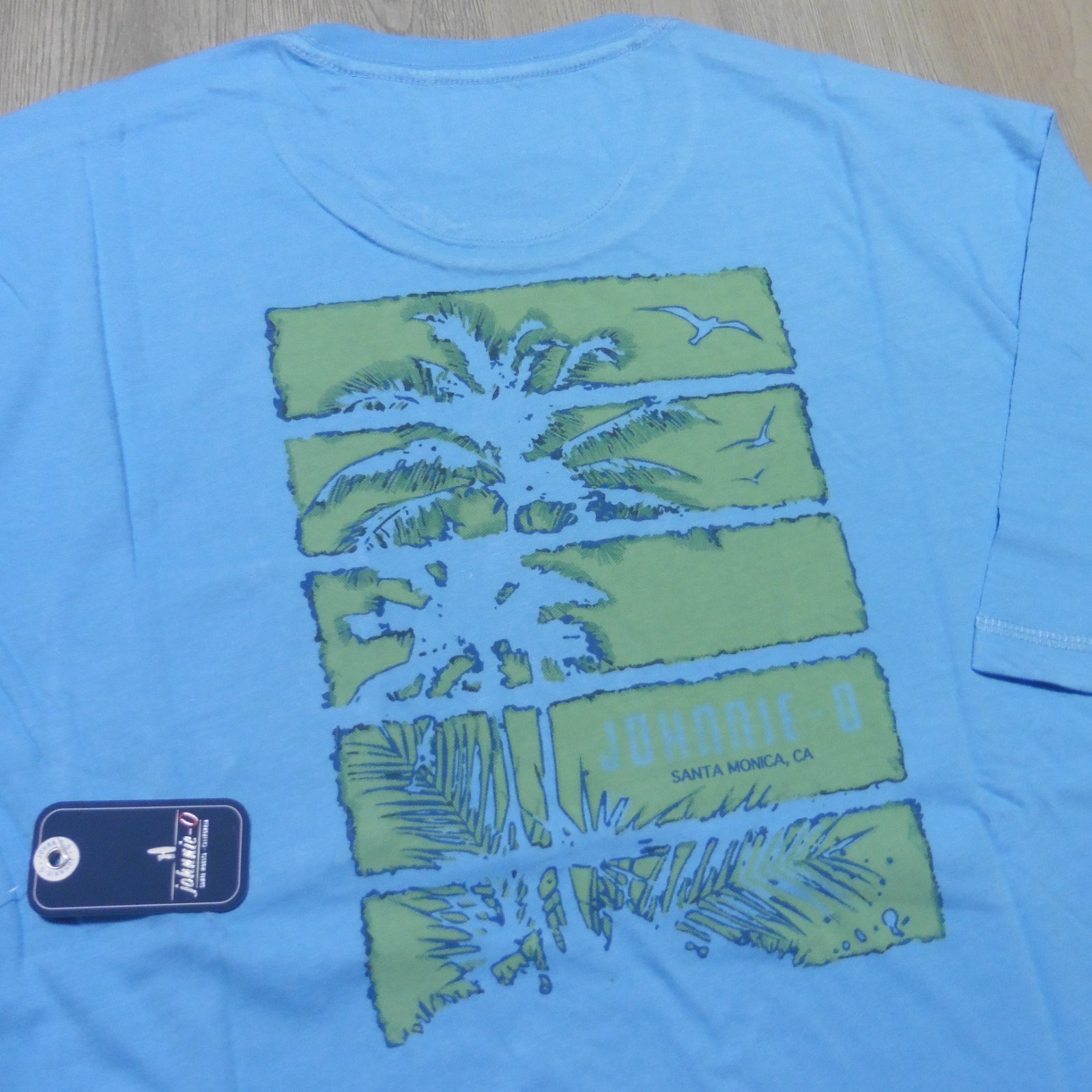JOHNNIE O Mens M MEDIUM T SHIRT PALM PARADISE MALIBLU GOLF BLUE SANTA MONICA TEE