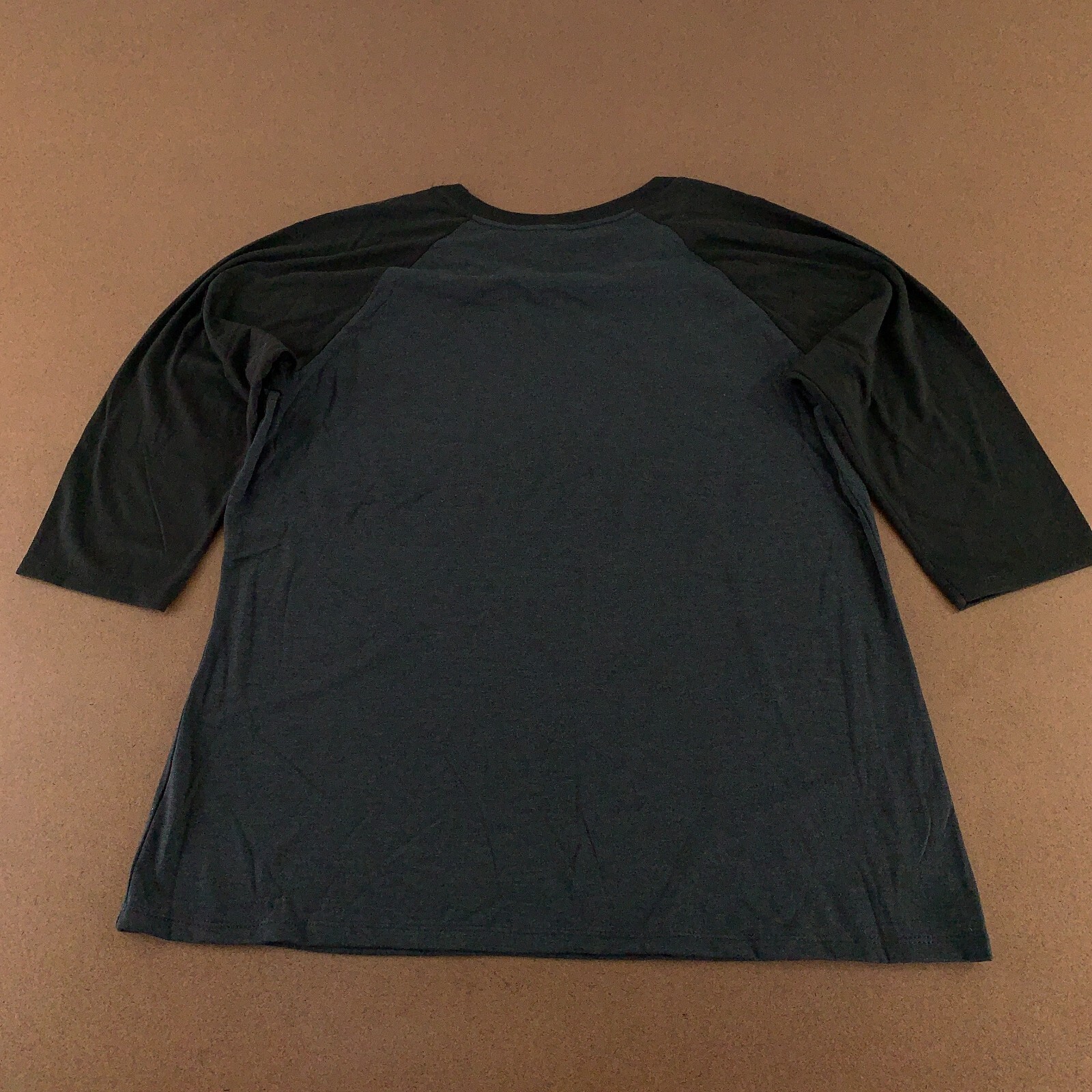 District Perfect Tri Men’s Size XXL Charcoal Black 3/4 Raglan Sleeve T-Shirt New