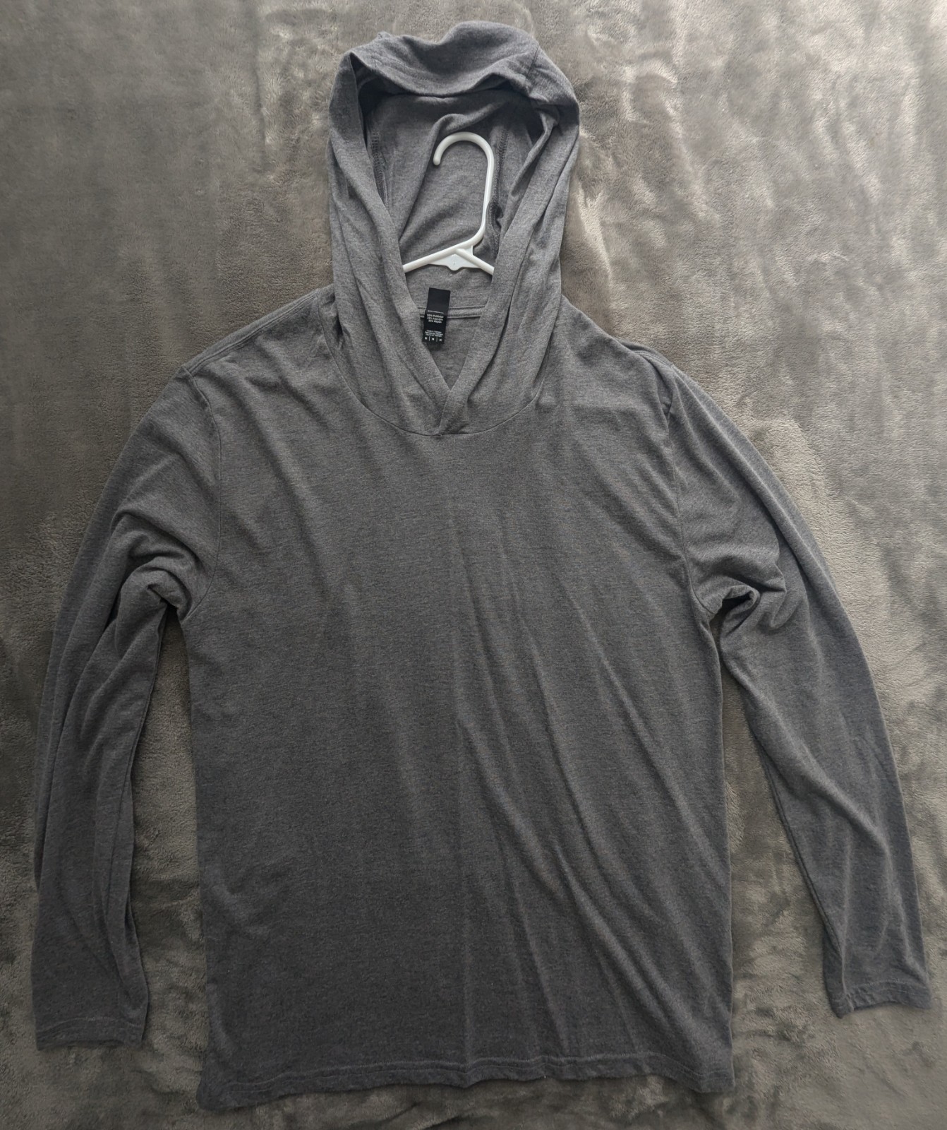 3 MEN’S HOODED SHIRTS SIZE MEDIUM TRI BLEND DISTRICT MADE