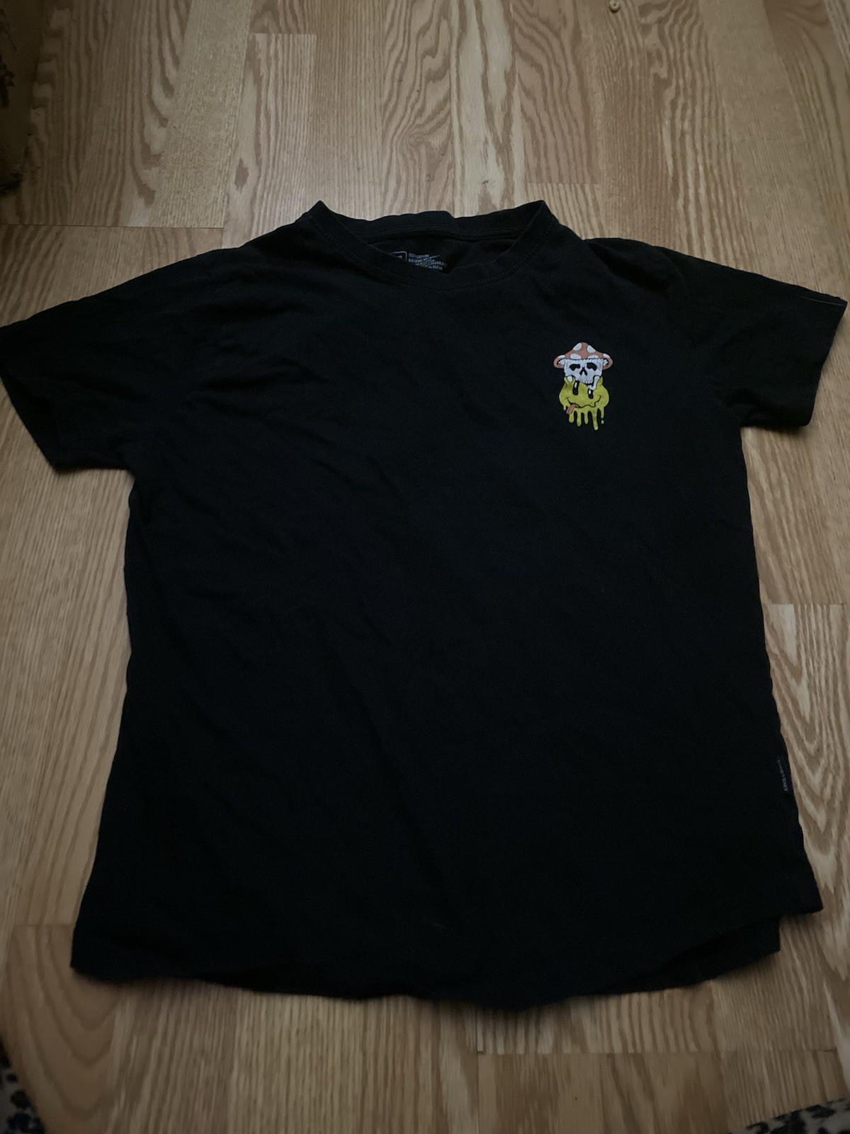CLOSET CLEANOUT MAINLY A WOMENS MEDIUM