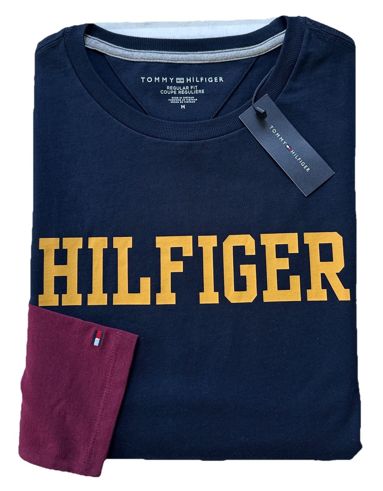 Tommy Hilfiger Men’s Regular Fit Logo Long Sleeve Tee