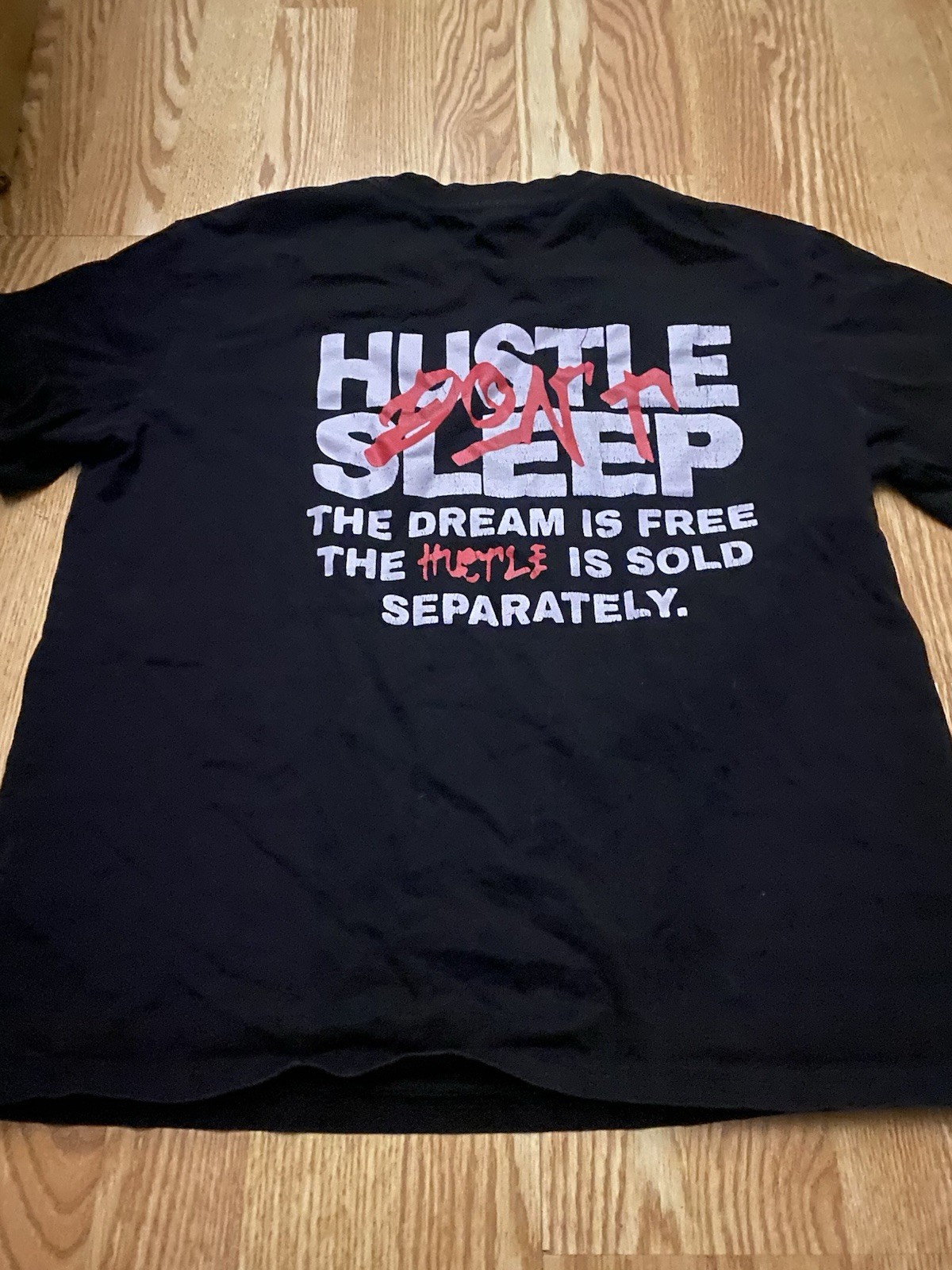 CLOSET CLEANOUT MAINLY A WOMENS MEDIUM