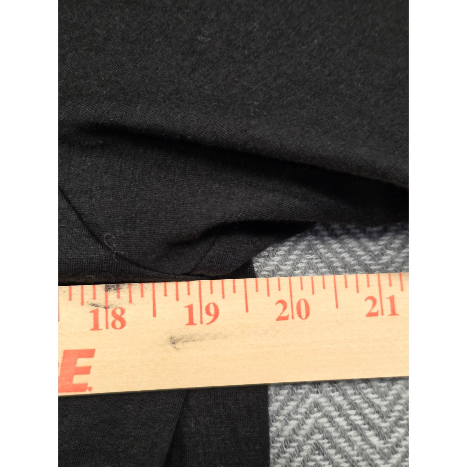 District Perfect Tri Tee Mens Large Black Short Sleeve Crewneck T-Shirt DM130