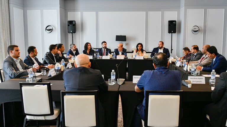 عمان تستضيف جولة جديدة من المحادثات اليمنية