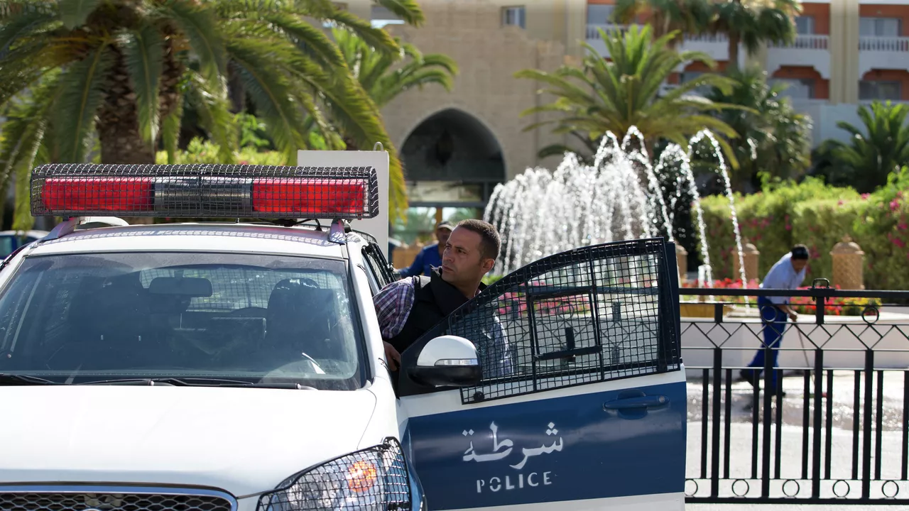 وزيرا داخلية تونس وليبيا: يجب تبني سياسة مشتركة لمواجهة الهجرة غير الشرعية