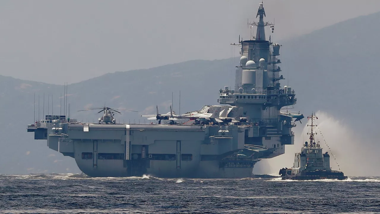 الصين تجري مناورات بالذخيرة الحية في خليج بوهاي