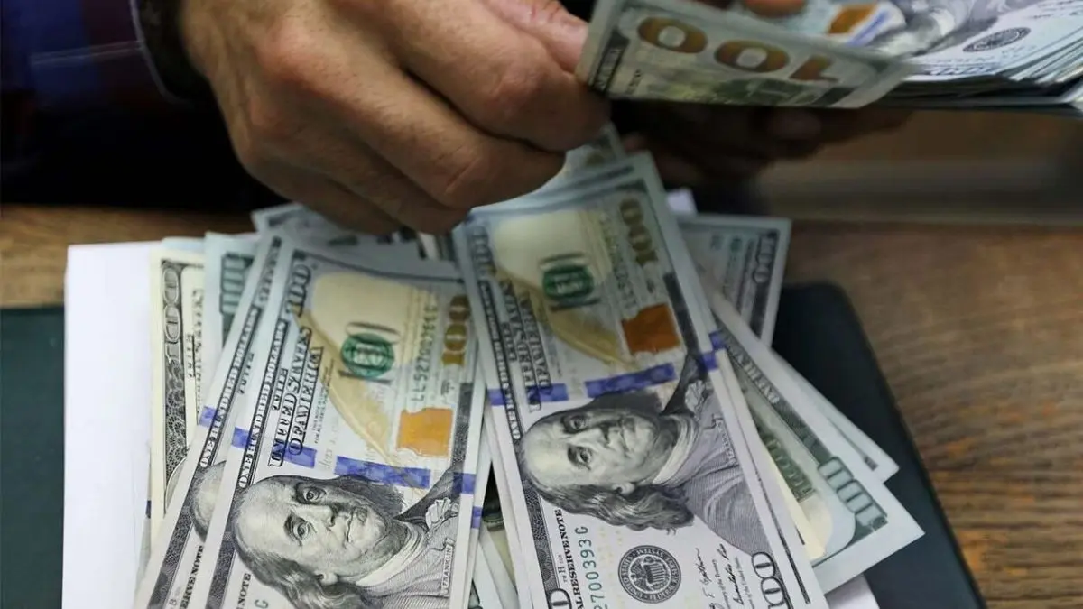 سعر الدولار اليوم في لبنان الجمعة 7 يوليو 2023.. استقالات جماعية تهدد الليرة