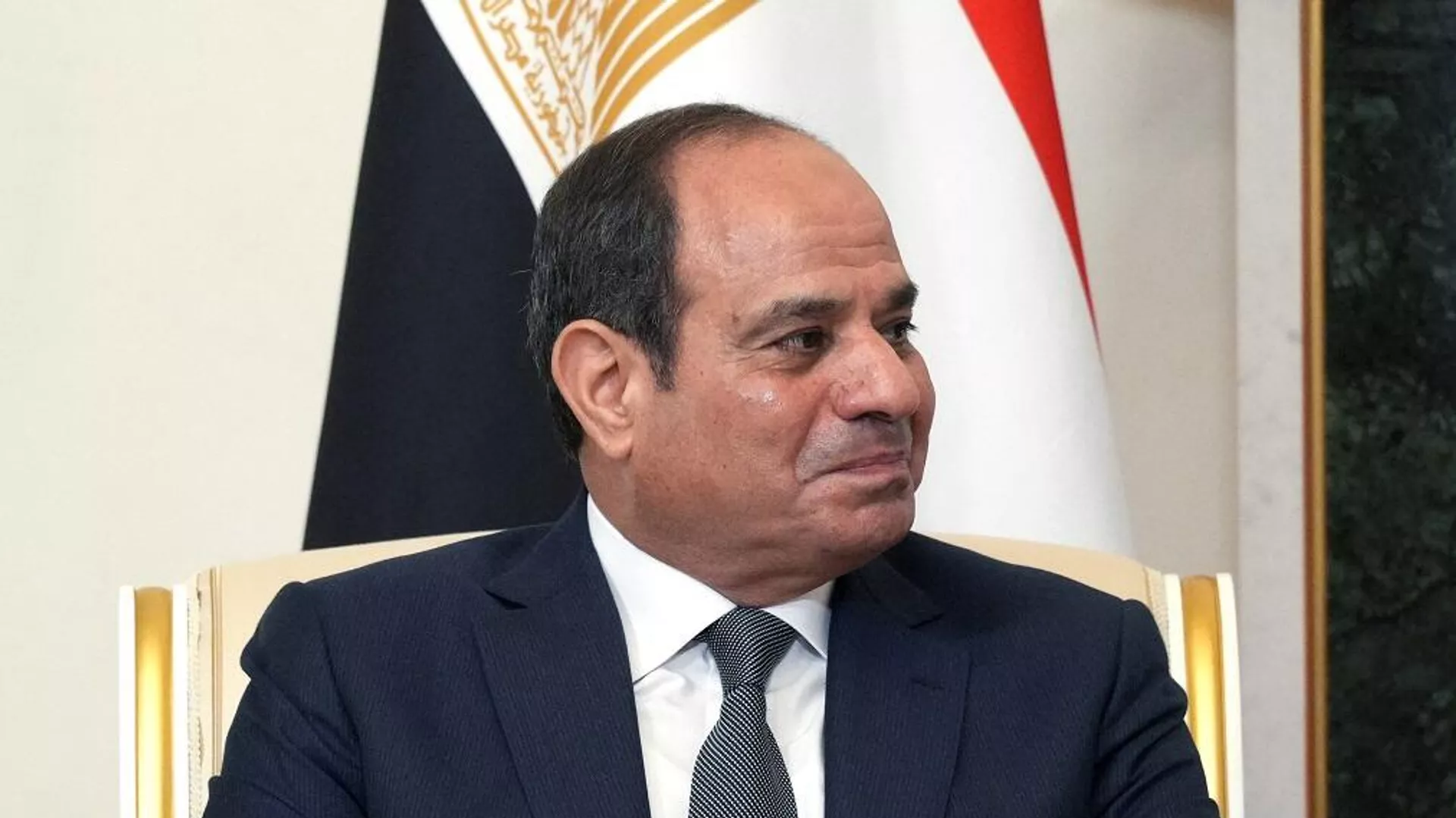 السيسي يؤكد للبرهان موقف مصر الثابت بالوقوف إلى جانب السودان ودعم أمنه واستقراره