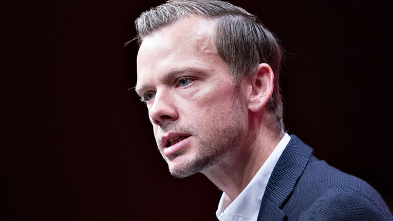 وزير العدل الدنماركي يعلن عزم بلاده حظر حرق القرآن