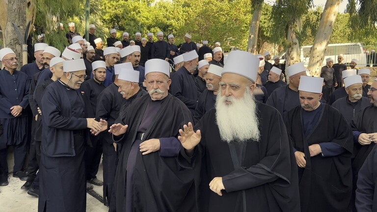 كبير مشايخ الطائفة الدرزية في إسرائيل يؤكد رفض استئناف بناء التوربينات بالجولان المحتل