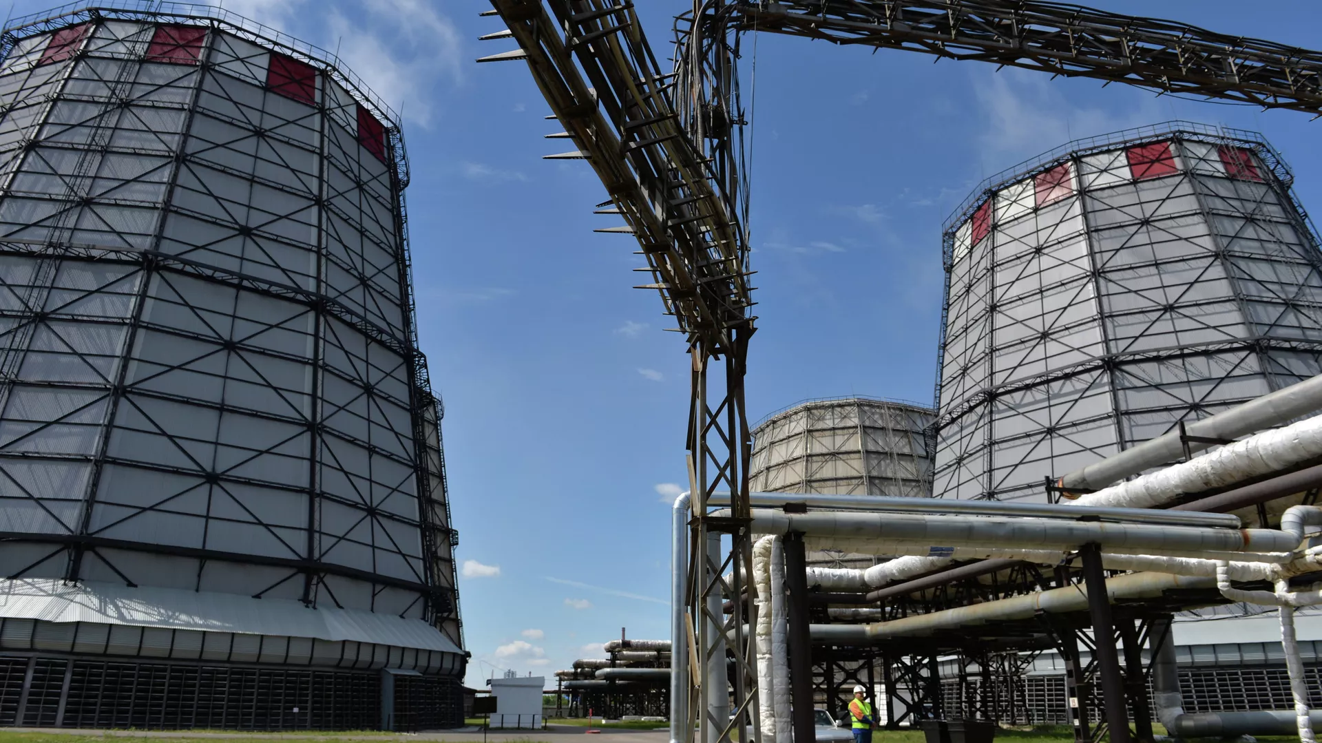 مسؤولون أمنيون إسرائيليون يرفضون اتفاقا يتيح للسعودية تخصيب اليورانيوم