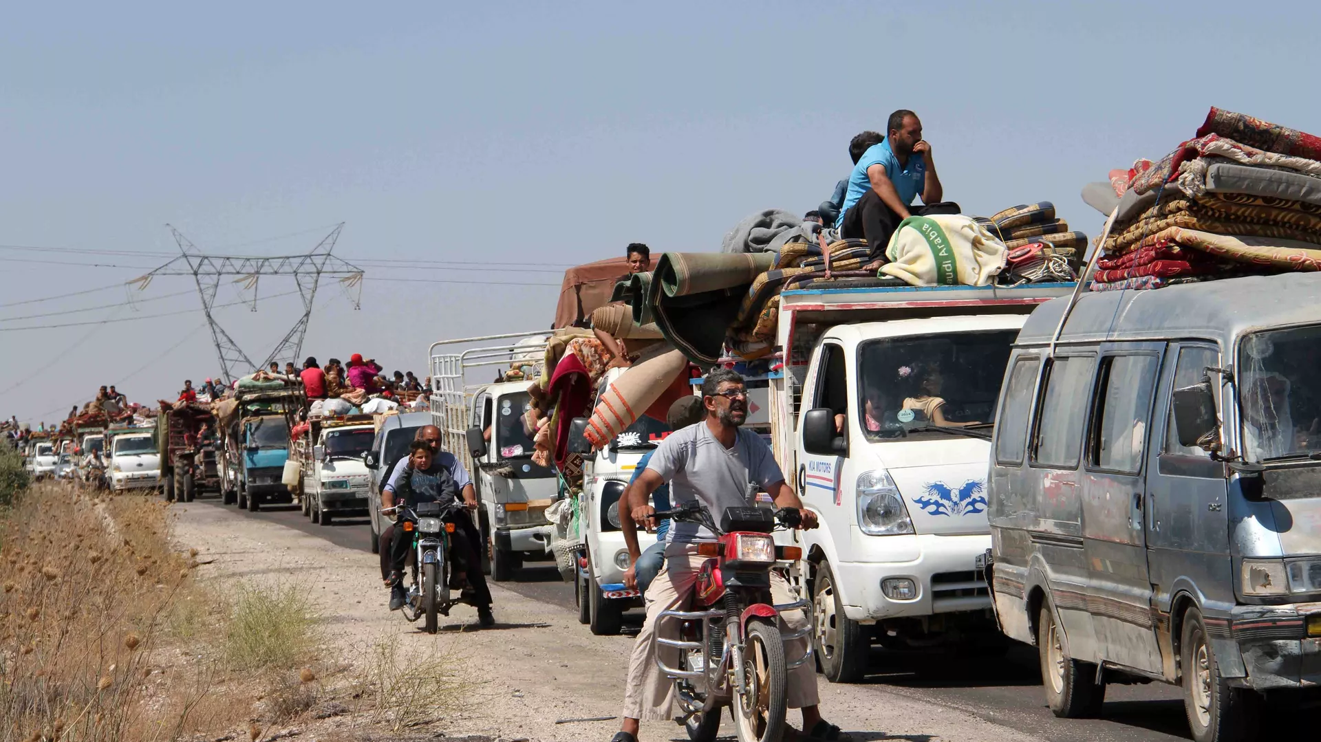 وزير الإعلام اللبناني: دخلنا في مرحلة خطرة تتعلق بالنزوح السوري