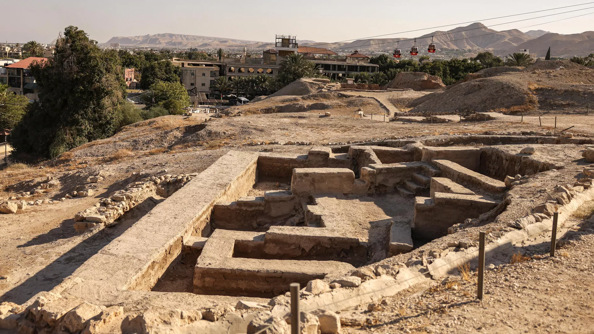 إسرائيل: إدراج تل السلطان في قائمة التراث العالمي دليل على استغلال الفلسطينيين لليونسكو وتسييسها