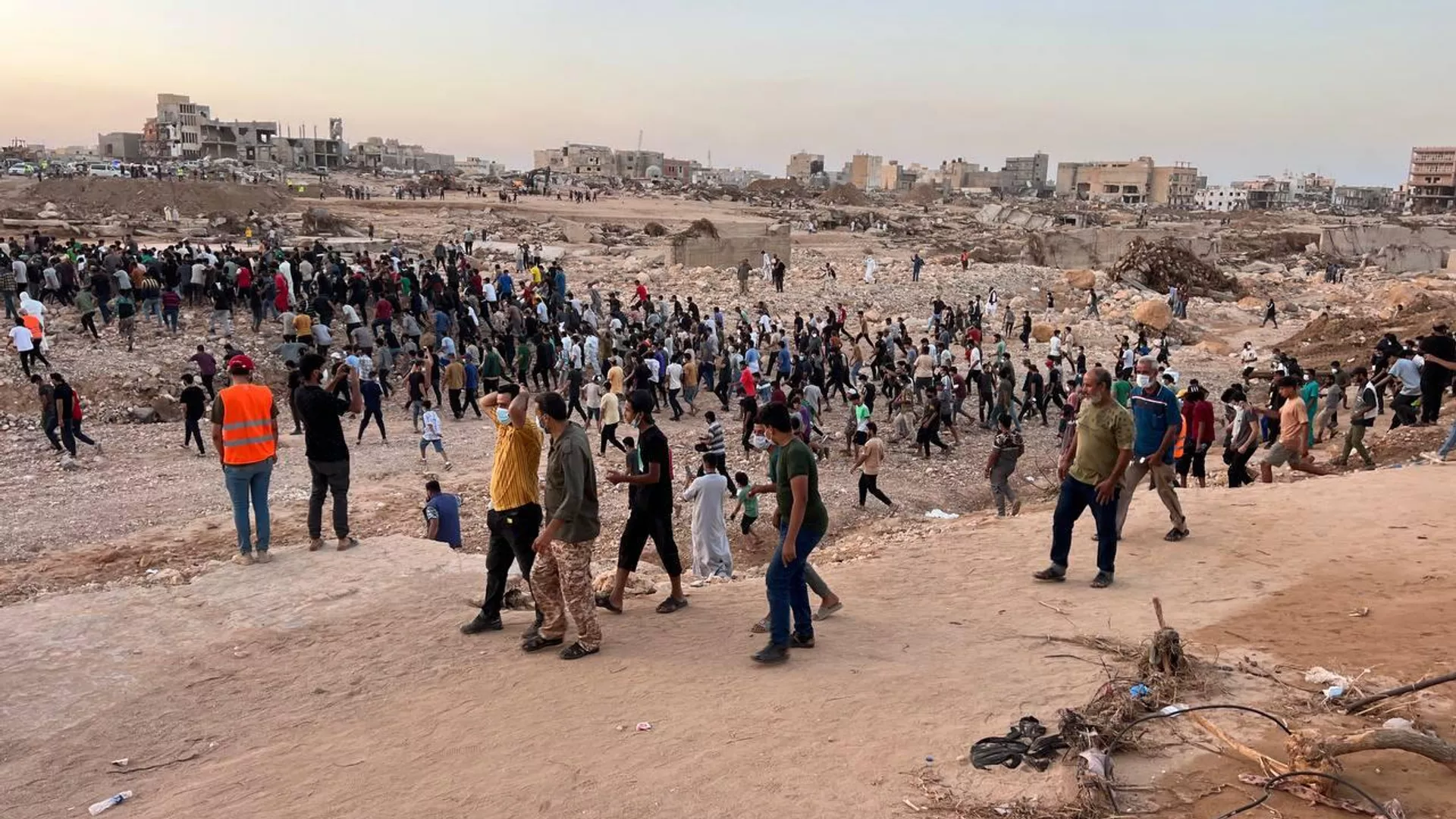 الحكومة الليبية المكلفة من البرلمان تعلن إقالة المجلس البلدي لمدينة درنة