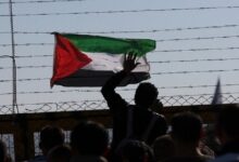 الأسرى الفلسطينيون يعلنون إضرابا مفتوحا عن الطعام احتجاجا على إجراءات إسرائيلية