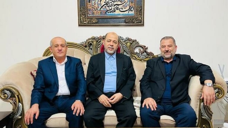 لقاء مركزي بين قيادتي حماس والجبهة الشعبية في بيروت