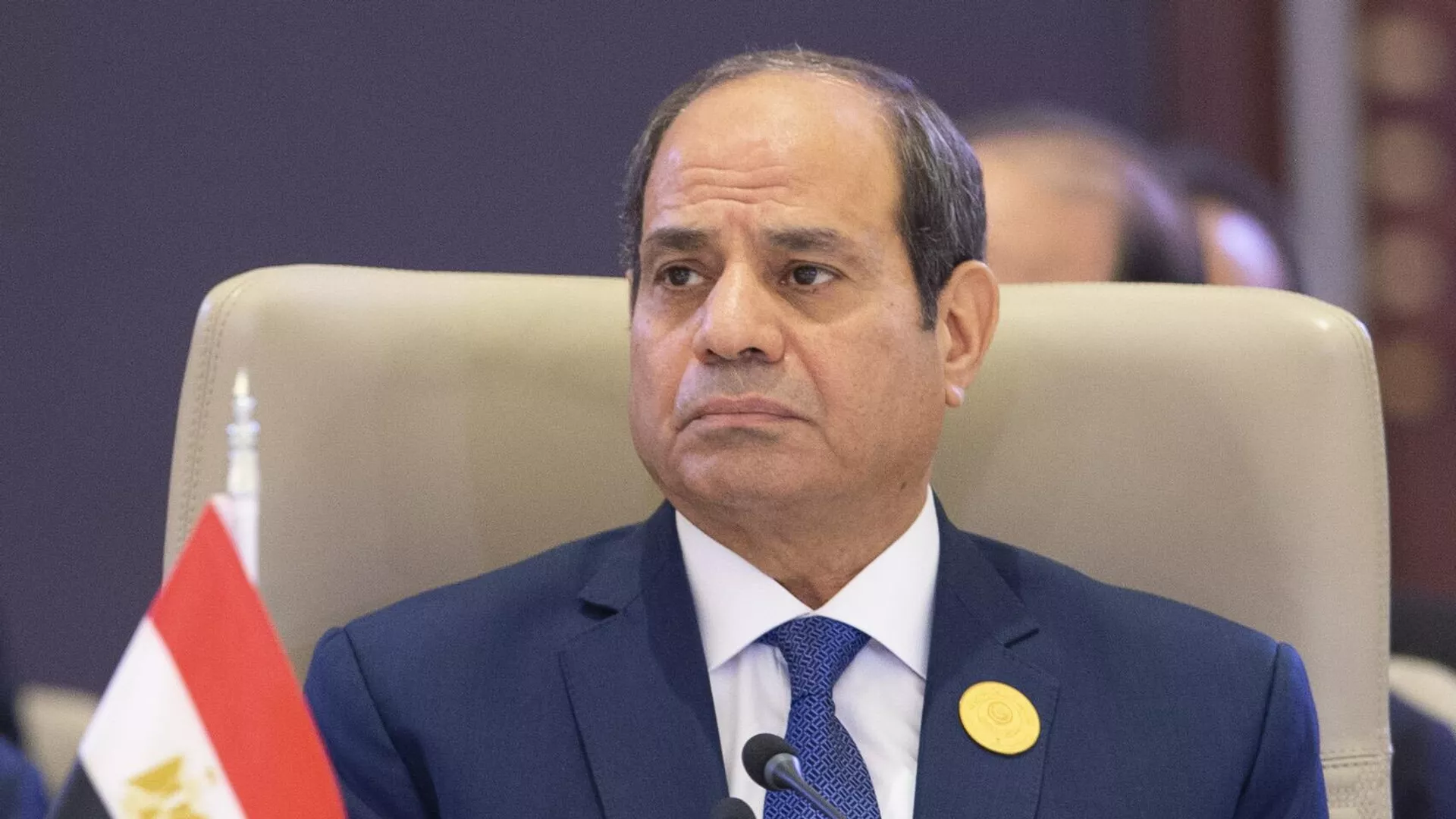 السيسي: مصر دولة قوية جدا لا تمس