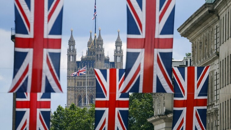 زعيمه يسعى للإطاحة بسوناك.. "حزب العمّال" البريطاني يفوز في انتخابات فرعية في اسكتلندا