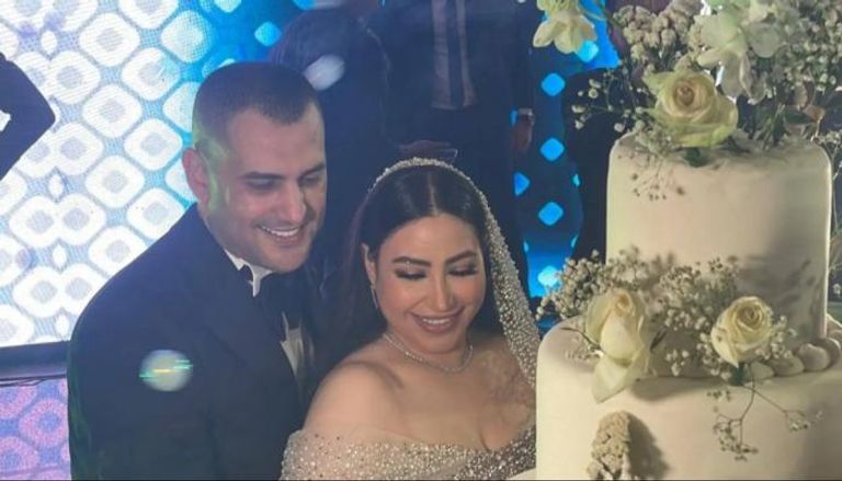 كواليس طلاق المطربة بوسي.. ما علاقة «القضية الملفقة»؟