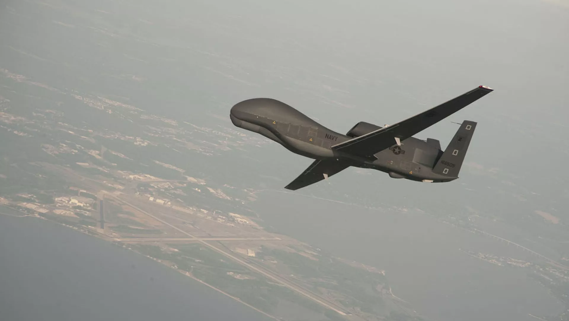 © AP Photo / Northrop Grumman via U.S. Navy, Erik Hildebrandt