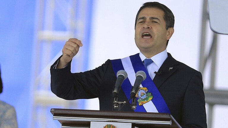 القضاء الأمريكي يحكم على رئيس هندوراس السابق بالسجن 45 عاما