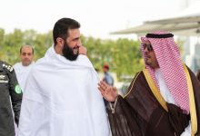 الشرع يؤدي مناسك العمرة / سانا