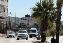 حافلة تقل الأسرى الفلسطينيين أثناء توجهها إلى رام الله المصدر: وسائل إعلام فلسطينية