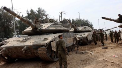 قوات وآليات عسكرية إسرائيلية على حدود قطاع غزة / Globallookpress