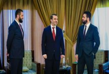 صورة تجمع من اليسار، الرئيس السوري أحمد الشرع ووزير الخارجية أسعد الشيباني، والداخلية أنس خطاب.