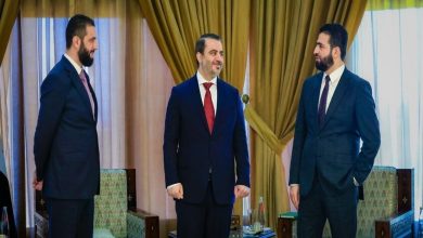 صورة تجمع من اليسار، الرئيس السوري أحمد الشرع ووزير الخارجية أسعد الشيباني، والداخلية أنس خطاب.