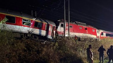 facebook.com/SutajEstokM