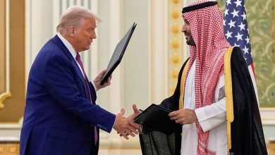 ولي العهد السعودي الأمير محمد بن سلمان (يمين)، والرئيس الأمريكي دونالد ترامب (يسار). / AP