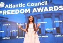 "أيقونة حلب".. الطفلة السورية بانة العبد مرشحة لجائزة السلام الدولية / RT