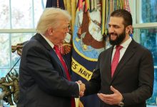 الرئيس السوري أحمد الشرع (يمين الصورة) وتظيره الأمريكي دونالد ترامب (يسار الصورة) - صورة أرشيفية. / Gettyimages.ru