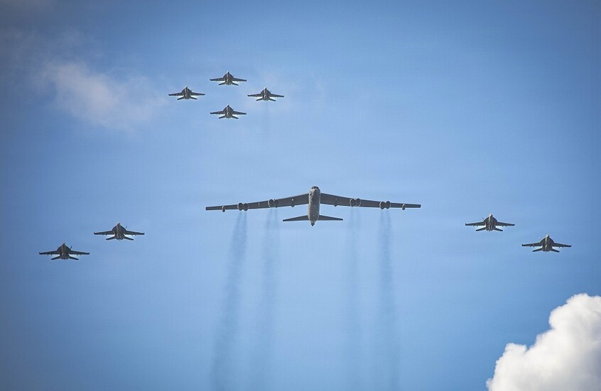 استعراض القوة العسكرية الأمريكية في منطقة الكاريبي - 13 نوفمبر 2025. / Globallookpress