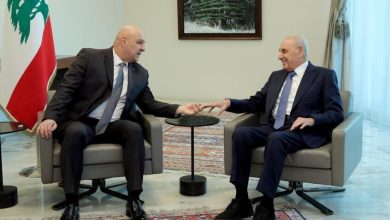 الرئيس اللبناني جوزيف عون، ورئيس مجلس النواب اللبناني نبيه بري. / Gettyimages.ru