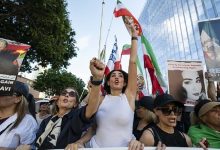 القضاء الإيراني ينفي المزاعم حول "إعدامات سرية للآلاف" على خلفية الاحتجاجات