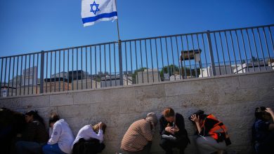 غارات مستمرة على إسرائيل / AP