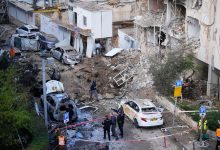 الدمار في تل أبيب نتيجة الصواريخ الإيرانية / AP