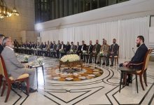 الرئيس السوري أحمد الشرع يلتقي صحفيين ونشطاء المجتمع المدني في دمشق، مارس 2026. / Globallookpress