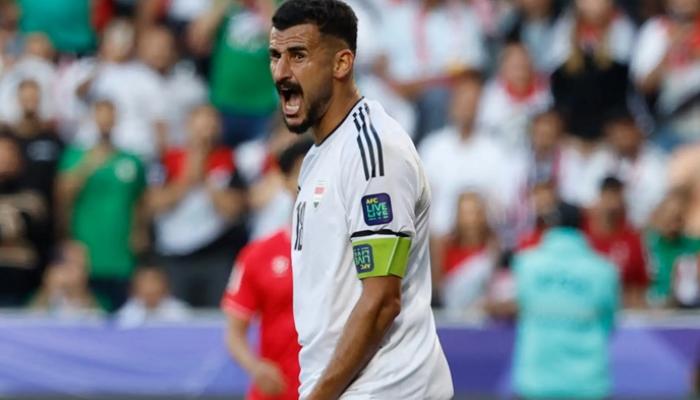 أيمن حسين لاعب العراق