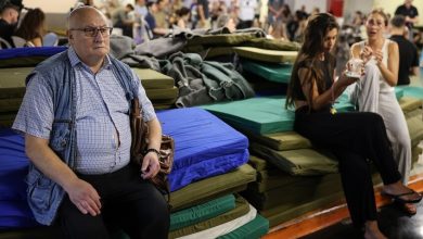 الإسرائيليون يحتمون في الملاجئ خوفا من الضربات الصاروخية الإيرانية / Globallookpress