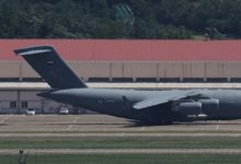 طائرة نقل من طراز "C-17" تابعة للإمارات العربية المتحدة متوقفة في قاعدة جوية في "دايغو"، على بعد حوالي 240 كيلومترا جنوب شرق سيئول، في 12 يونيو 2026. / "يونهاب"