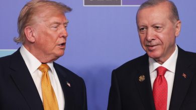 الرئيس التركي رجب طيب أردوغان (يمينا) ونظيره الأمريكي دونالد ترامب (يسارا) / Gettyimages.ru