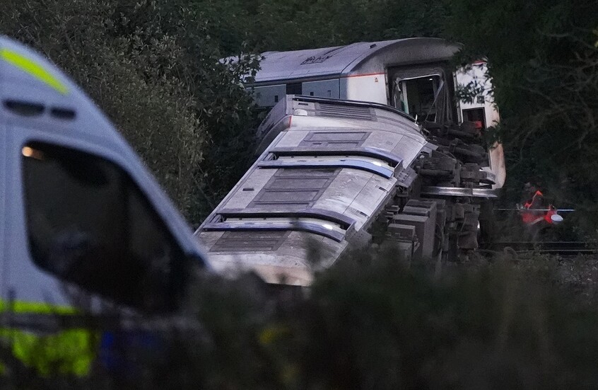 مكان الحادث، ضواحي مدينة لويس، بريطانيا، 13 أغسطس 2026 / AP