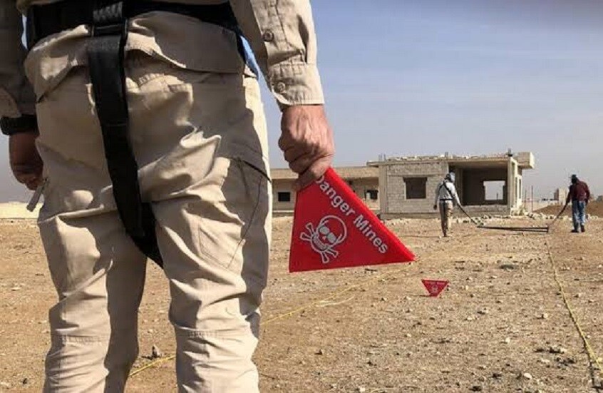 إصابة جنديين من إدارة الهندسة العسكرية في الجيش السوري خلال تفكيكهما ألغاما من مخلفات النظام السابق / Legion-Media